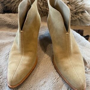 VINCE suede ankle boots